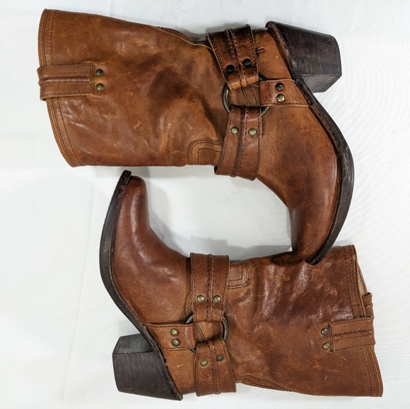 FRYE Carmen Harness Short Whiskey Ladies Boots size 6 - Picture 2 of 14